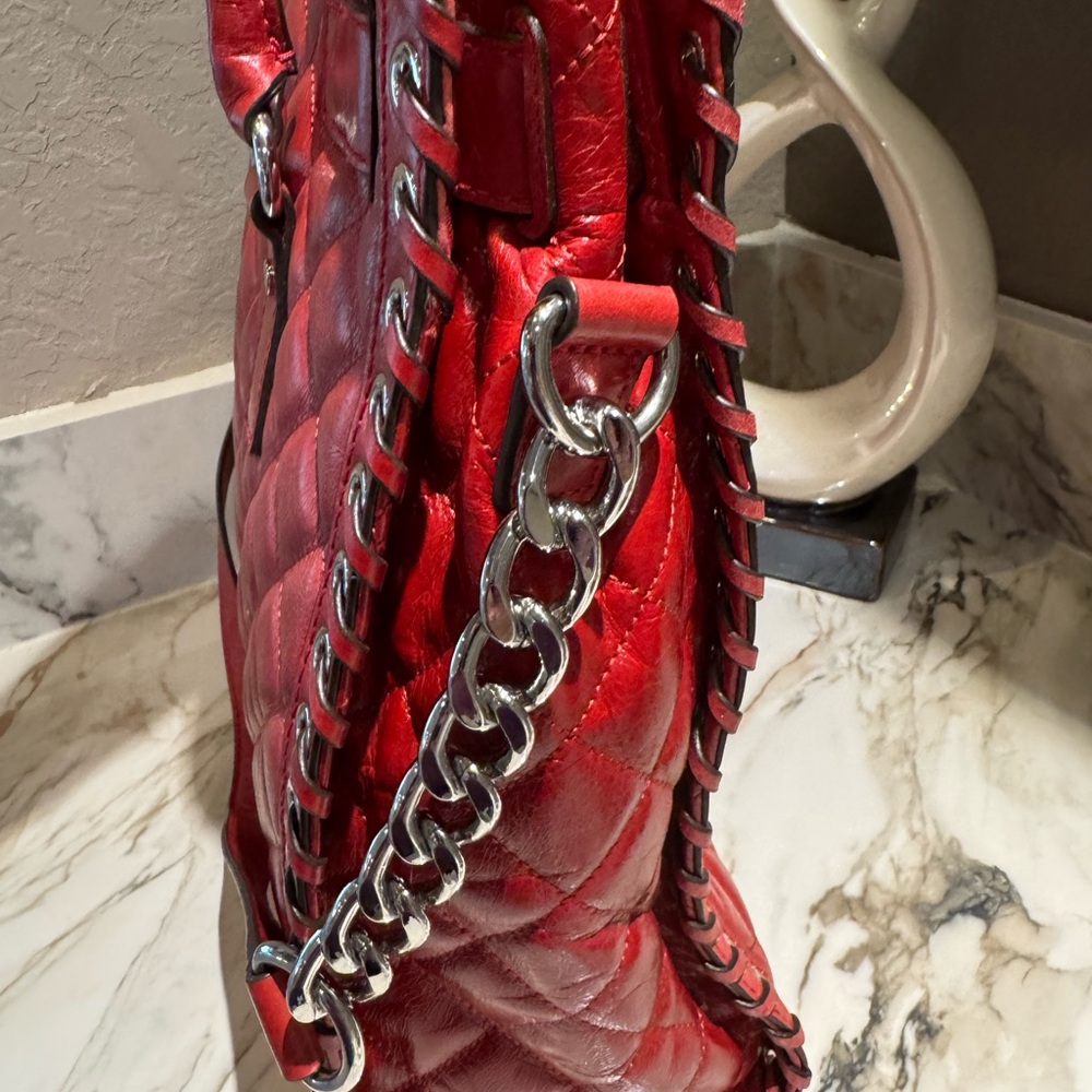 Michael Kors Hippie Grommet Hamilton Red - Picture 8 of 8